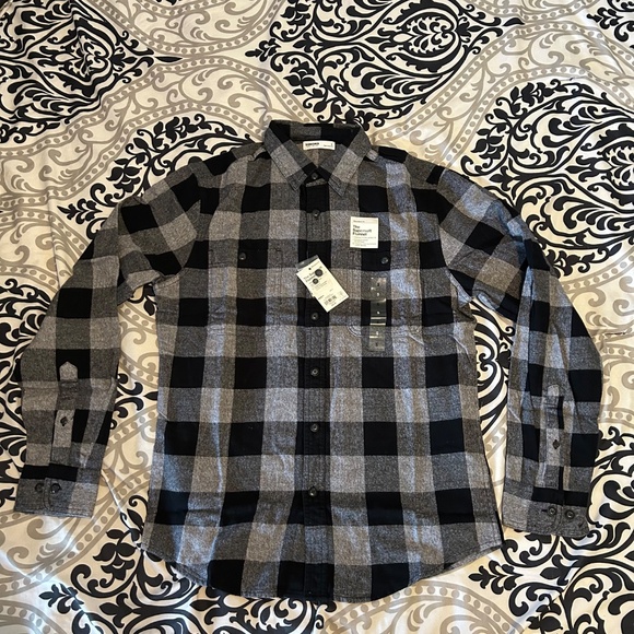 Men's S Sonoma Black and Grey Buffalo Check Flannel - Picture 2 of 4